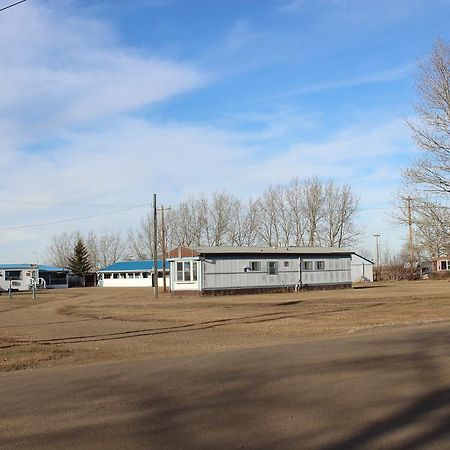 Raval Paradise Motel And Rv Park Youngstown Exterior photo